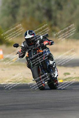 media/Nov-06-2023-Moto Forza (Mon) [[ce023d0744]]/3-Intermediate Group/Session 4 (Turns 2 and 1 Exit)/
